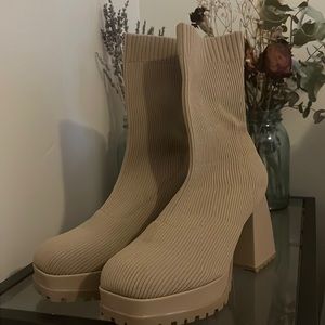 Brand new beige boots. Originally 30$ 20 obo